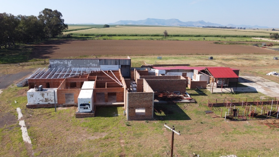 5 Bedroom Property for Sale in Bethlehem Rural Free State